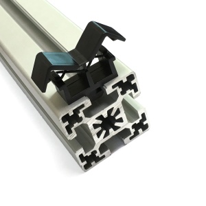 365.0301A.01 | Клипса с защелкой в паз 10 мм двусторонняя