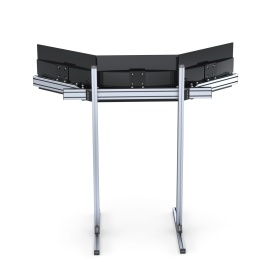 базовая конфигурация с тремя мониторами и возможностью поворота боковых экранов до 30 градусов