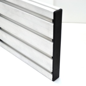 Заглушка чёрная торцевая на профиле 22,5х180