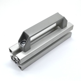 Пример использования алюминиевой ручки 120 мм