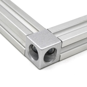 Квадратный двухсторонний соединитель арт. 2159 с профилем 20х20