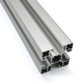 Алюминиевый станочный профиль 40х40 мм, облегченный, паз 10 мм