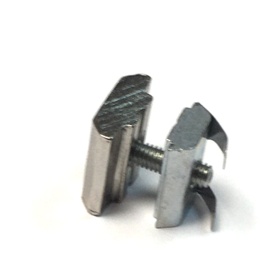 Фото параллельного крепления профиле серии 30