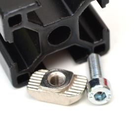 Арт. 5004 Т гайка М4 паз 8 мм профили серии 30