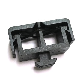 365.0302A.01 | Клипса с защелкой паз 8 мм серии 40 двусторонняя