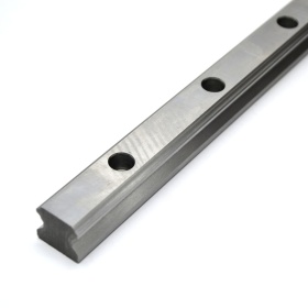 Профильная рельсовая направляющая 20 мм