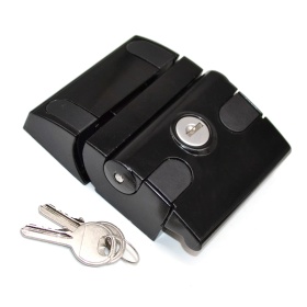 Замок-защелка с универсальным ключом