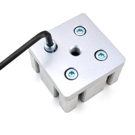 Крепление торцевой опорной плиты в профиле 80х80