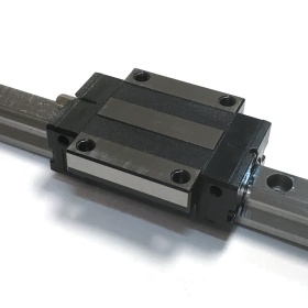 Слайдер для профильной направляющей HGW15CA