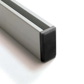 торцевая заглушка 15х30 паз 6 мм