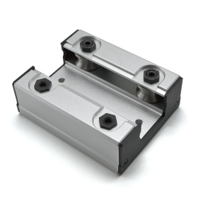 LGB12-100L-4 4-х роликовый модуль скольжения по направляющей типа LGD12