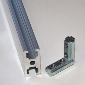 Угловой соединитель, паз 6