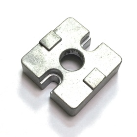 Т-коннектор 40х40 к конструкционным профилям с пазом 10 мм