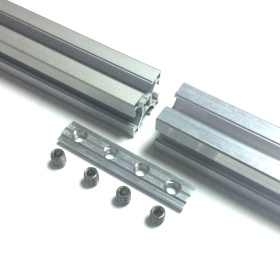 Короткий алюминиевый линейный соединитель, паз 8, серия 30