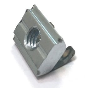 Сухарь М6 с фиксатором паз 8 серия 30