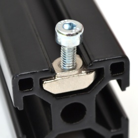 Гайка паз 8 М4 в пазу конструкционного профиля 30х30