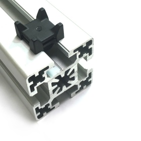 Клипса арт. 365.0401A.01, к профилям с пазом 10 мм