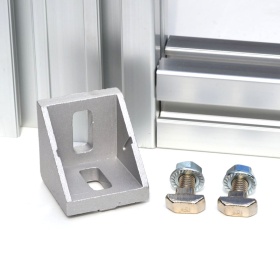 Угловой соединитель 45х45 с комплектом крепежа, аналог 3842523558